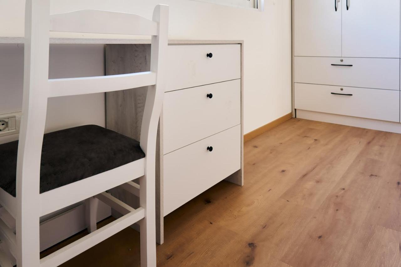 Central Beach Apartment ซารานเดอ ภายนอก รูปภาพ