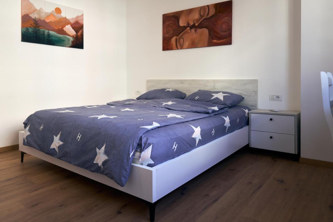 Central Beach Apartment ซารานเดอ ภายนอก รูปภาพ