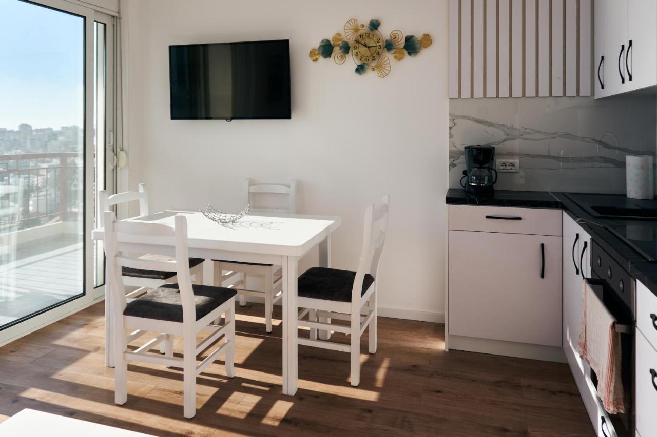 Central Beach Apartment ซารานเดอ ภายนอก รูปภาพ